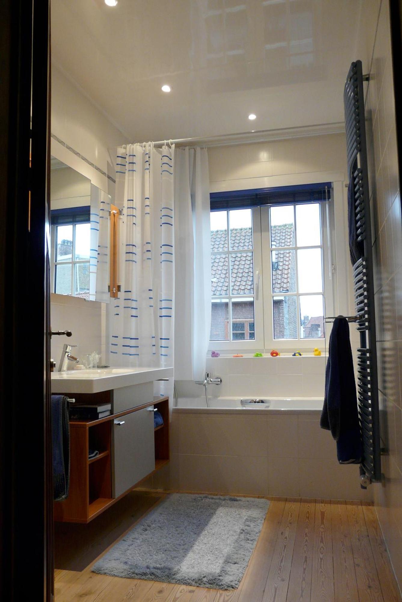 Bed & Breakfast E48