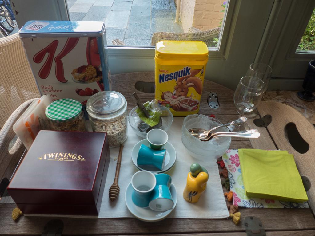 Bed & Breakfast E48